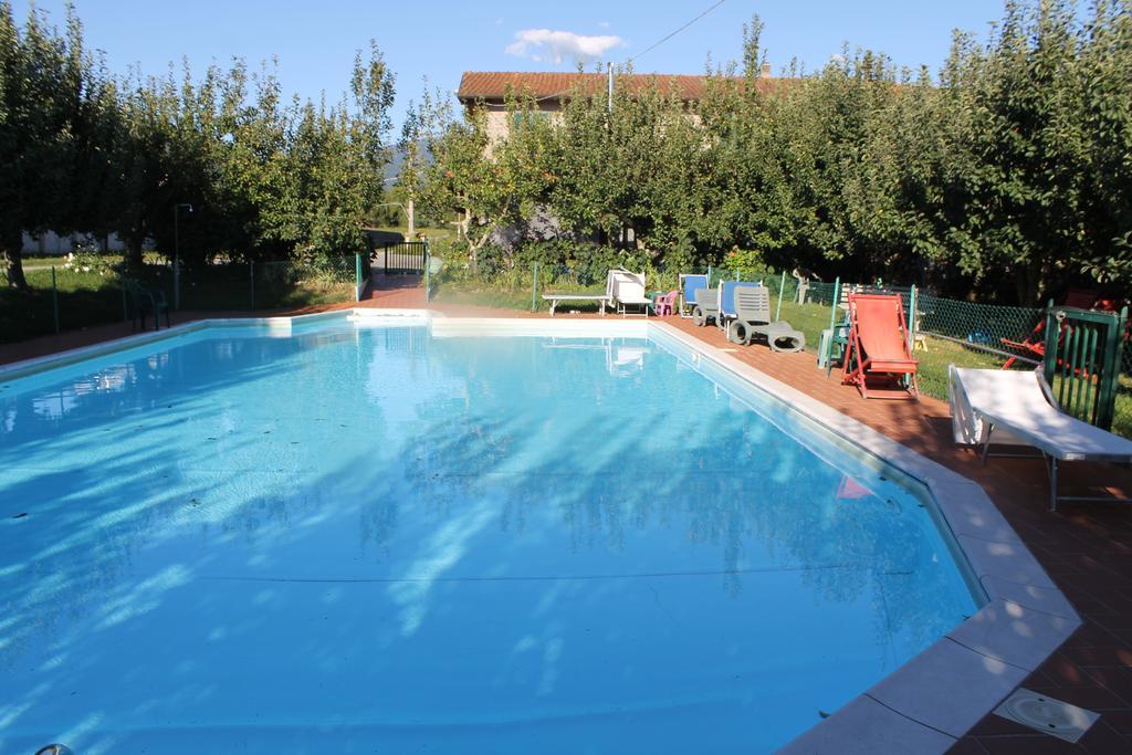 Agriturismo La Praduscella ฟิวิซซาโน ภายนอก รูปภาพ