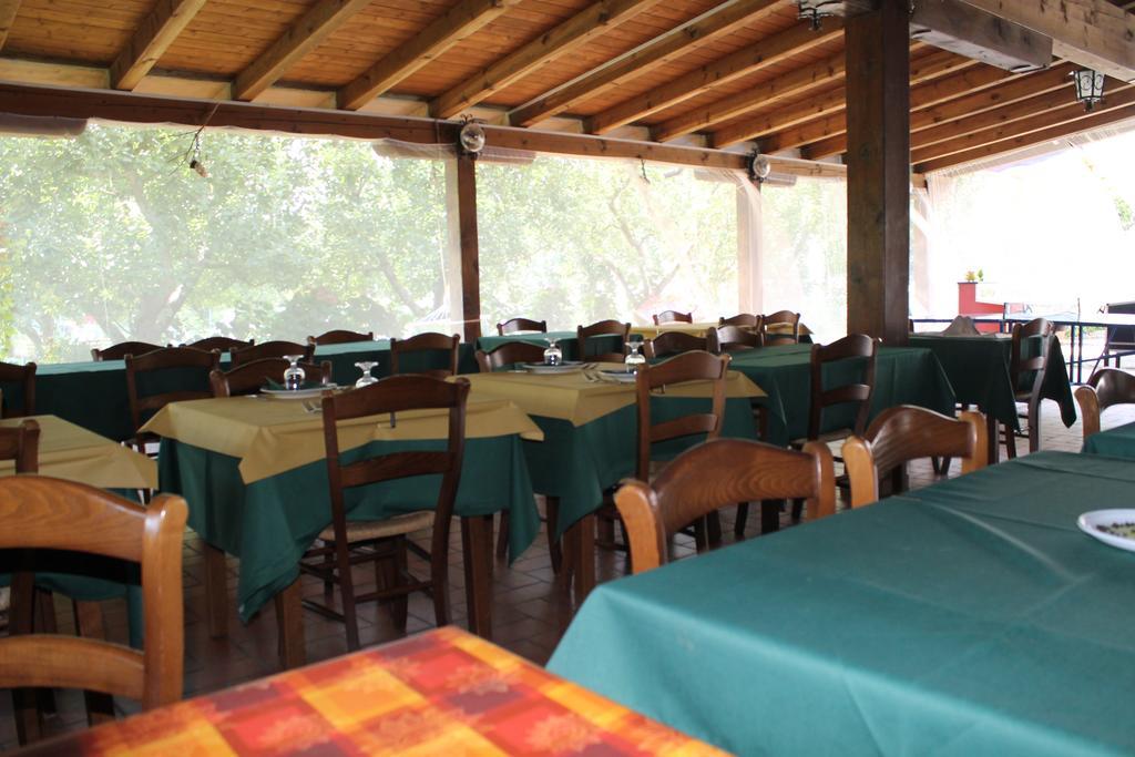 Agriturismo La Praduscella ฟิวิซซาโน ภายนอก รูปภาพ