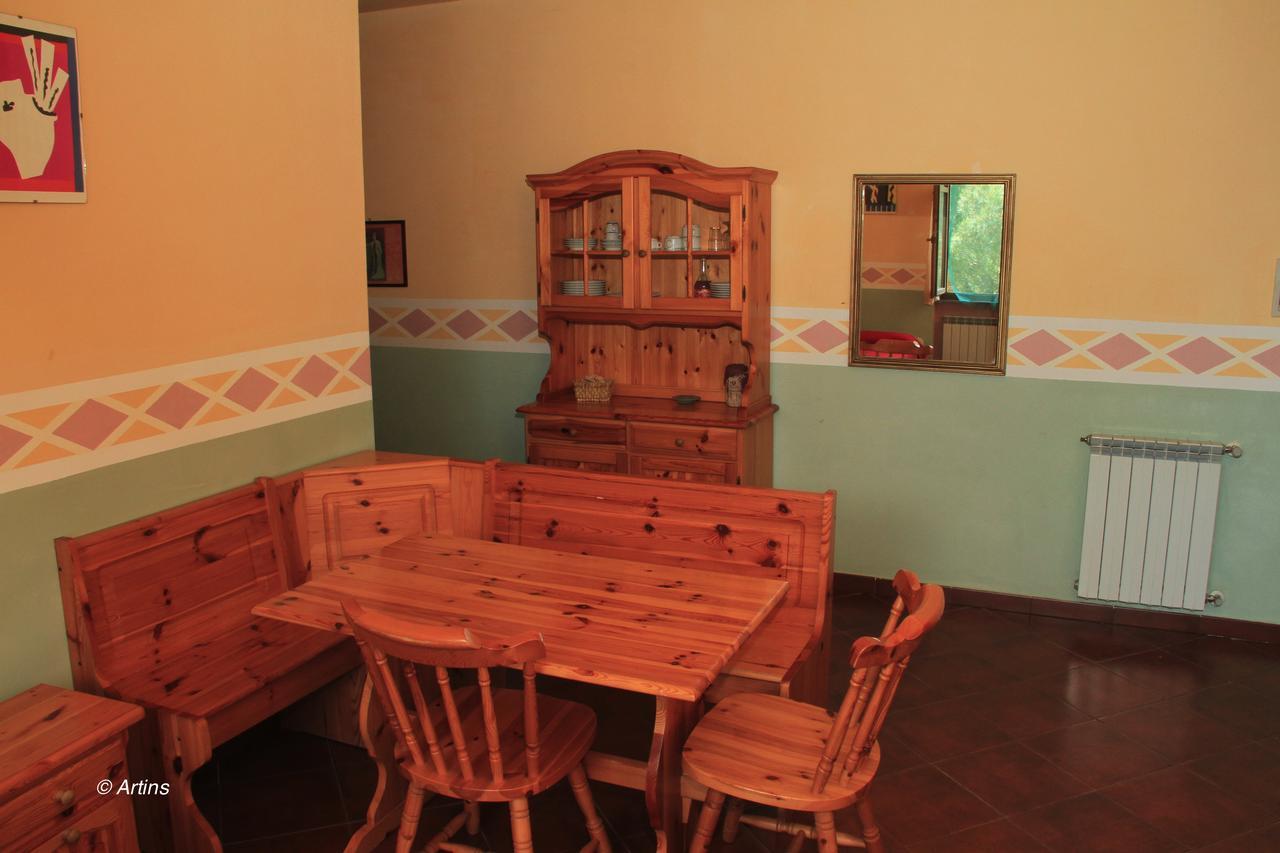 Agriturismo La Praduscella ฟิวิซซาโน ภายนอก รูปภาพ