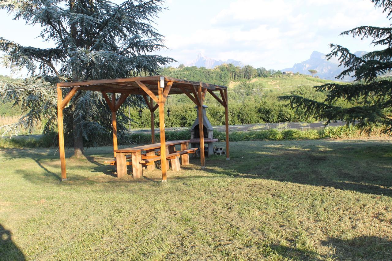 Agriturismo La Praduscella ฟิวิซซาโน ภายนอก รูปภาพ