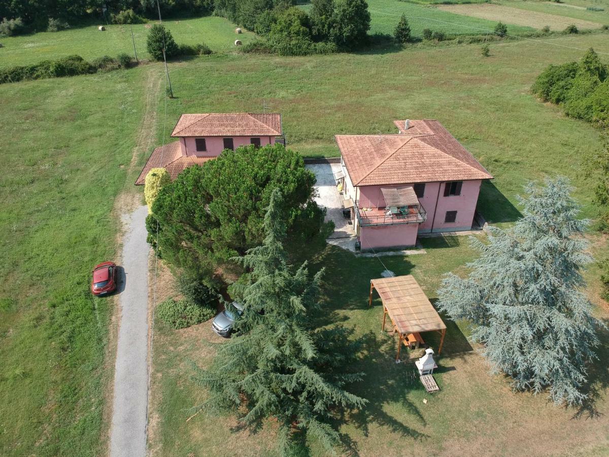 Agriturismo La Praduscella ฟิวิซซาโน ภายนอก รูปภาพ